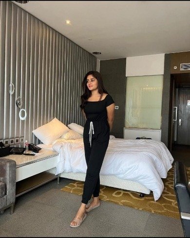 Independent Call Girls in Greater Kailash