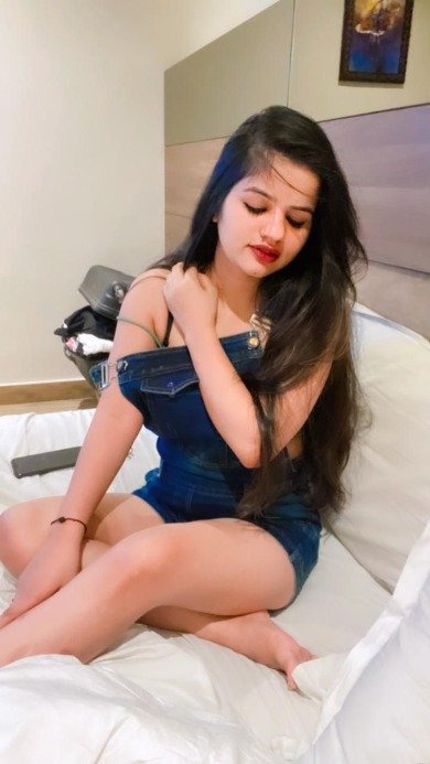 female Call Girls in Greater Kailash
